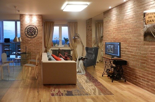 Интерьеры жилых помещений: реплика на тему лофт