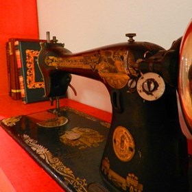 Интерьеры жилых помещений: реплика на тему лофт